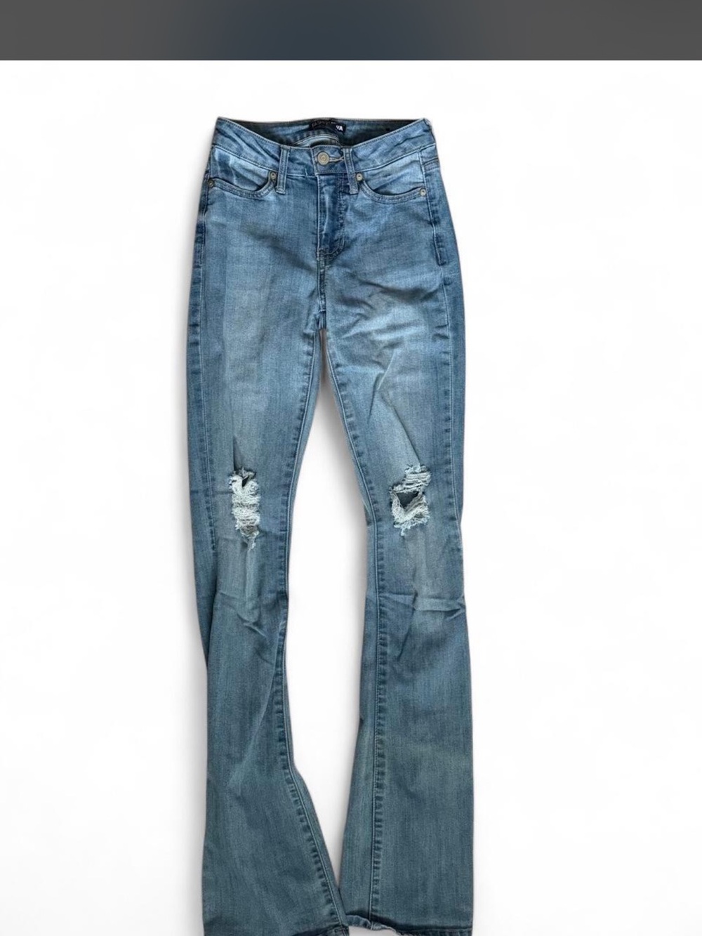 Fashion nova blue denim jeans
Size O
